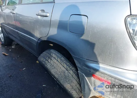 2001 Lexus Rx 300 z USA, uszkodzony, nr VIN JTJHF10U010217167